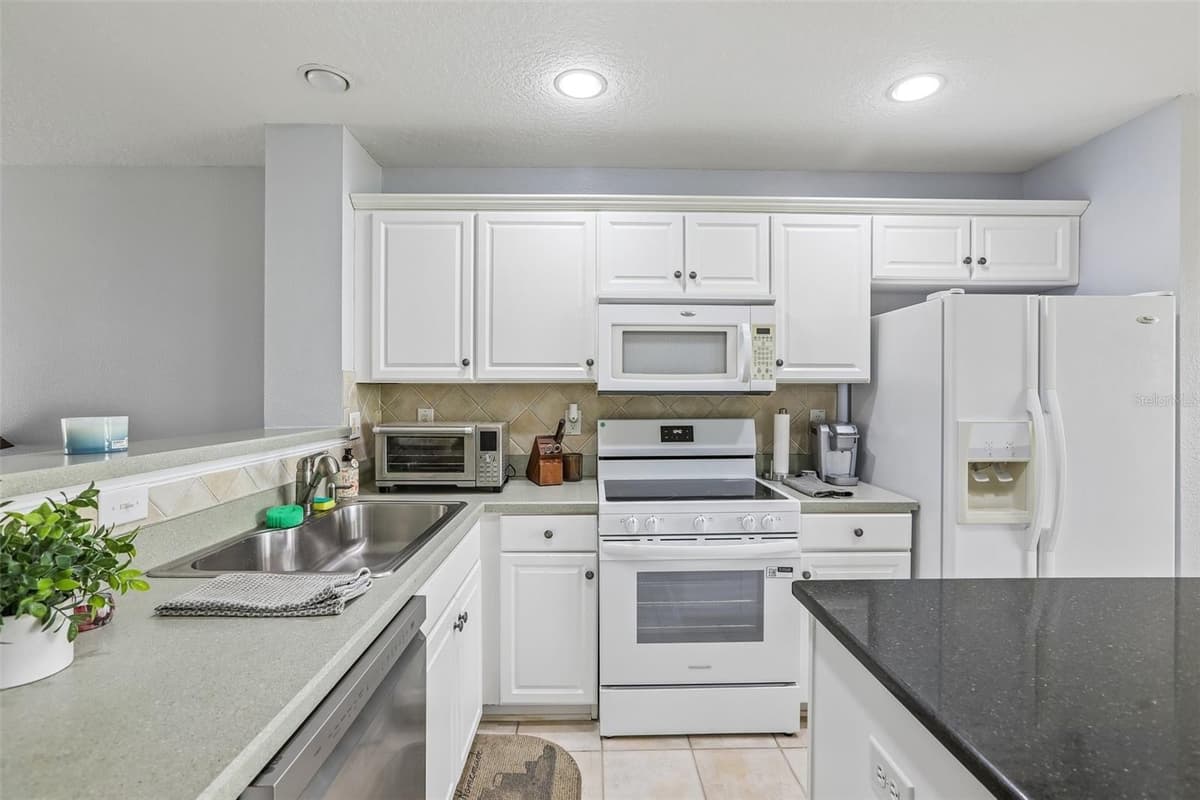 4864 TUSCAN LOON DRIVE — photo 5 of 28
