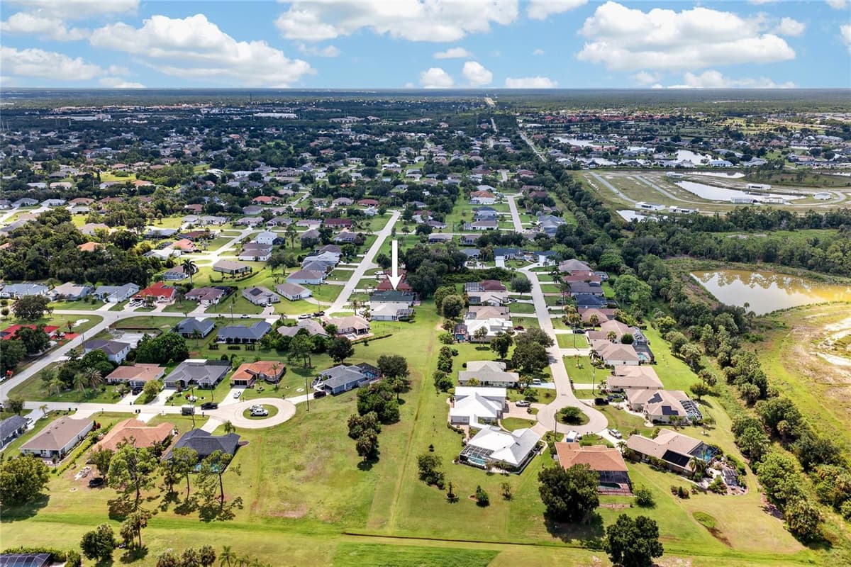 86 SANTAREM CIRCLE — photo 40 of 52