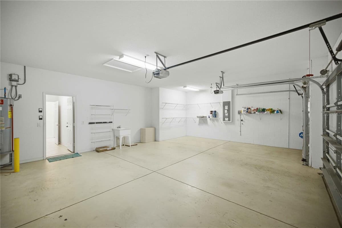 11811 91ST CIRCLE — photo 31 of 53