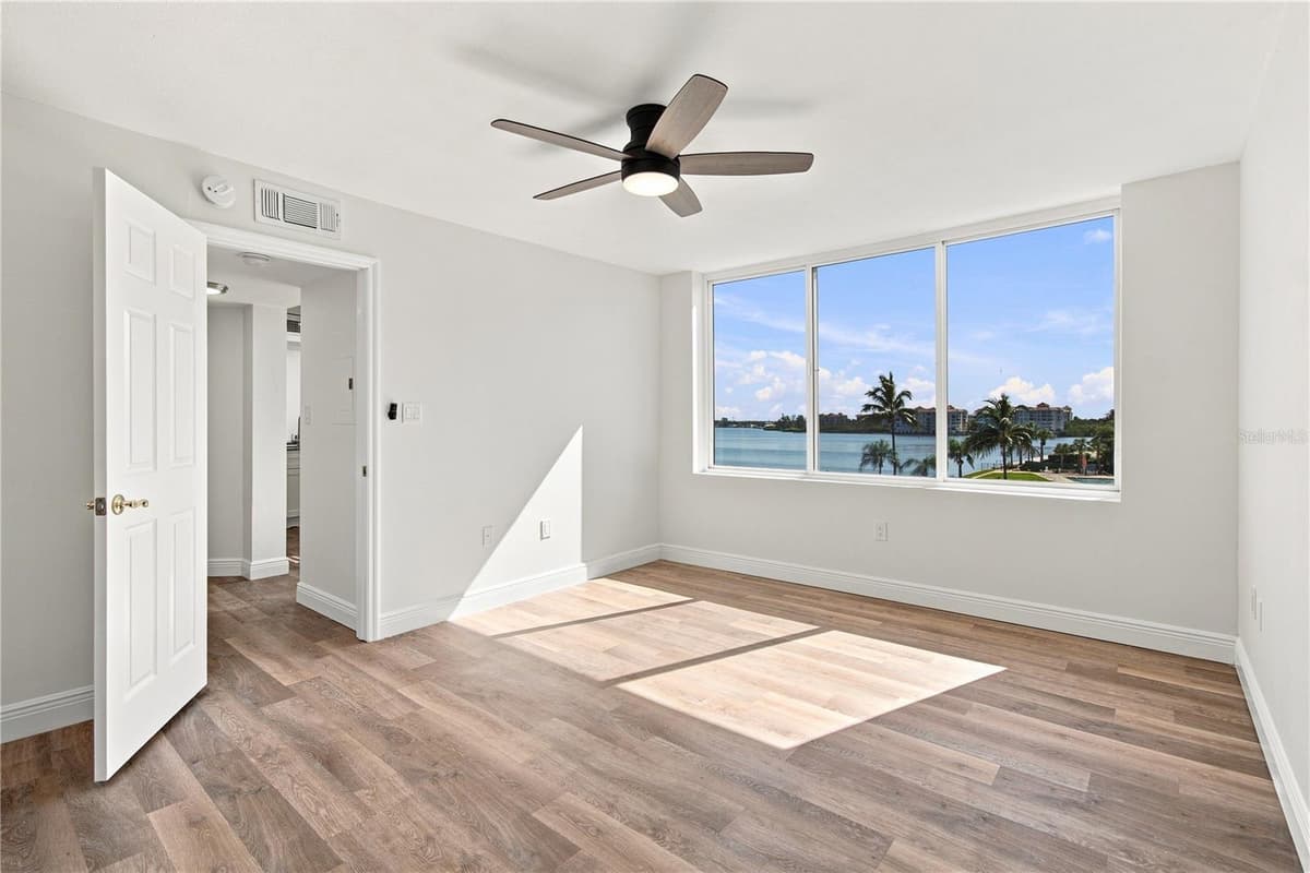 5153 ISLA KEY BOULEVARD — photo 11 of 47