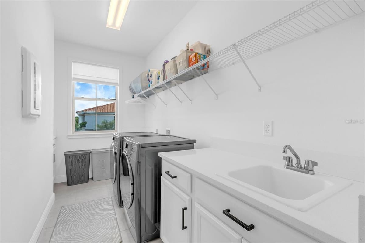 13031 STANTHORNE AVENUE — photo 34 of 60