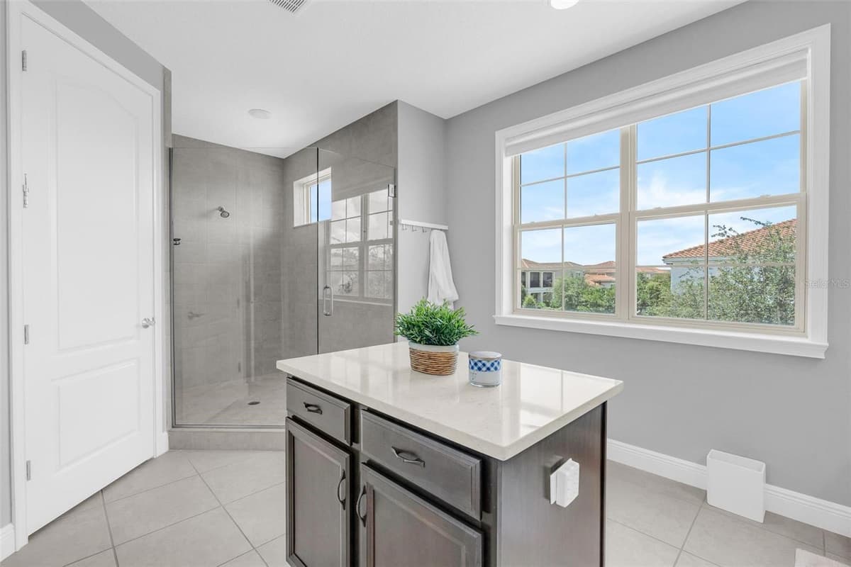 13031 STANTHORNE AVENUE — photo 30 of 60