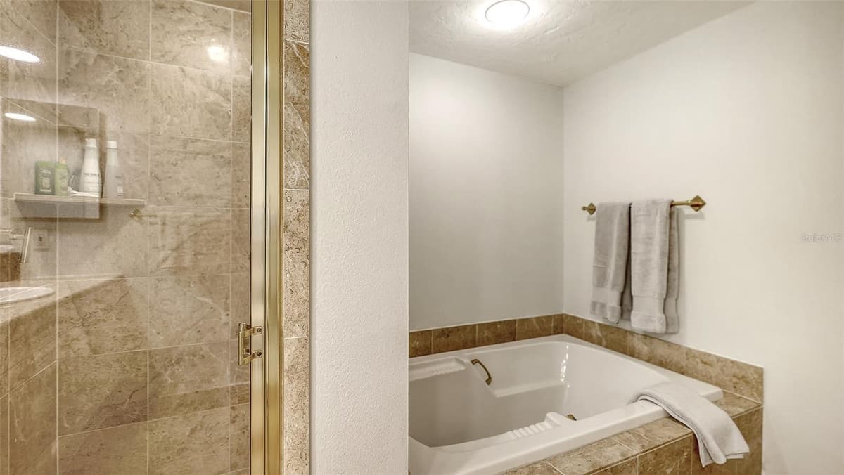 1241 GULF OF MEXICO DRIVE — photo 53 of 78
