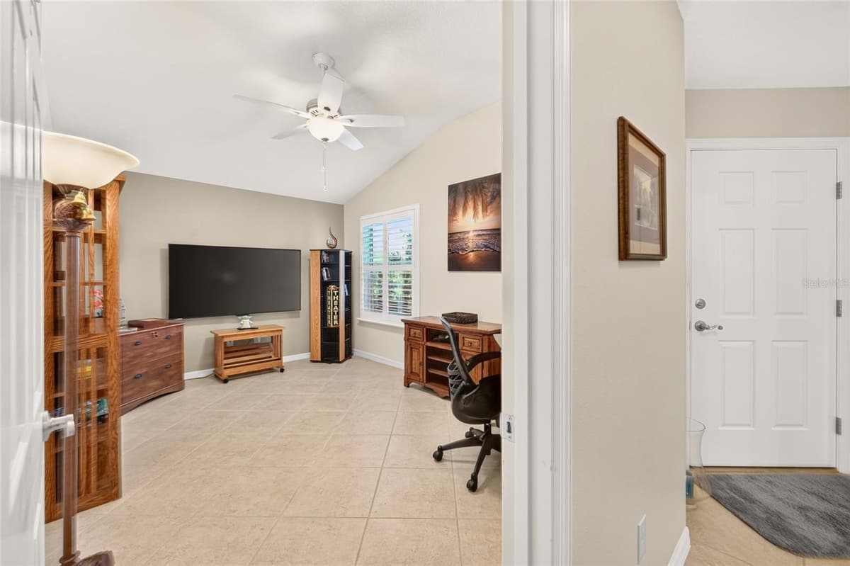 2301 CRESTVIEW STREET — photo 46 of 82