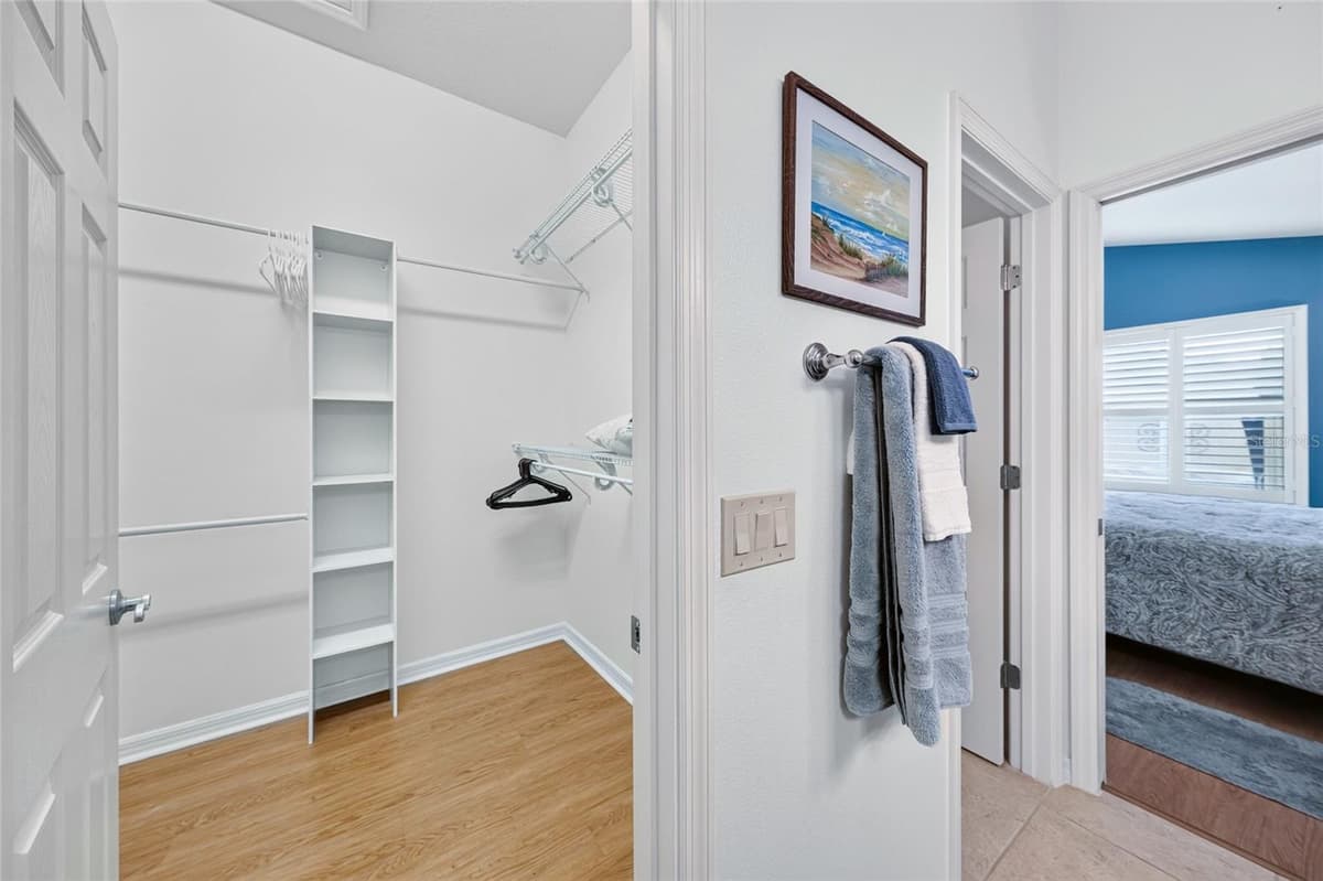 2301 CRESTVIEW STREET — photo 43 of 82