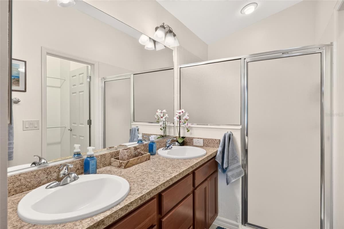 2301 CRESTVIEW STREET — photo 40 of 82