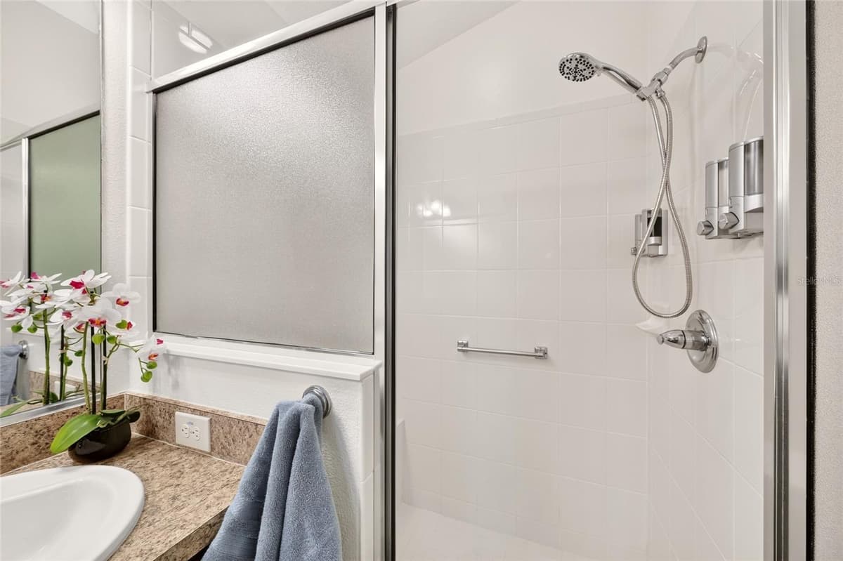 2301 CRESTVIEW STREET — photo 42 of 82