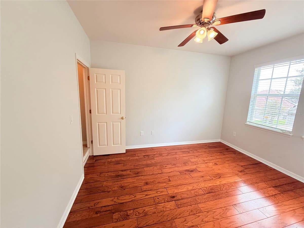 8523 NORTHTON GROVES BOULEVARD — photo 28 of 28