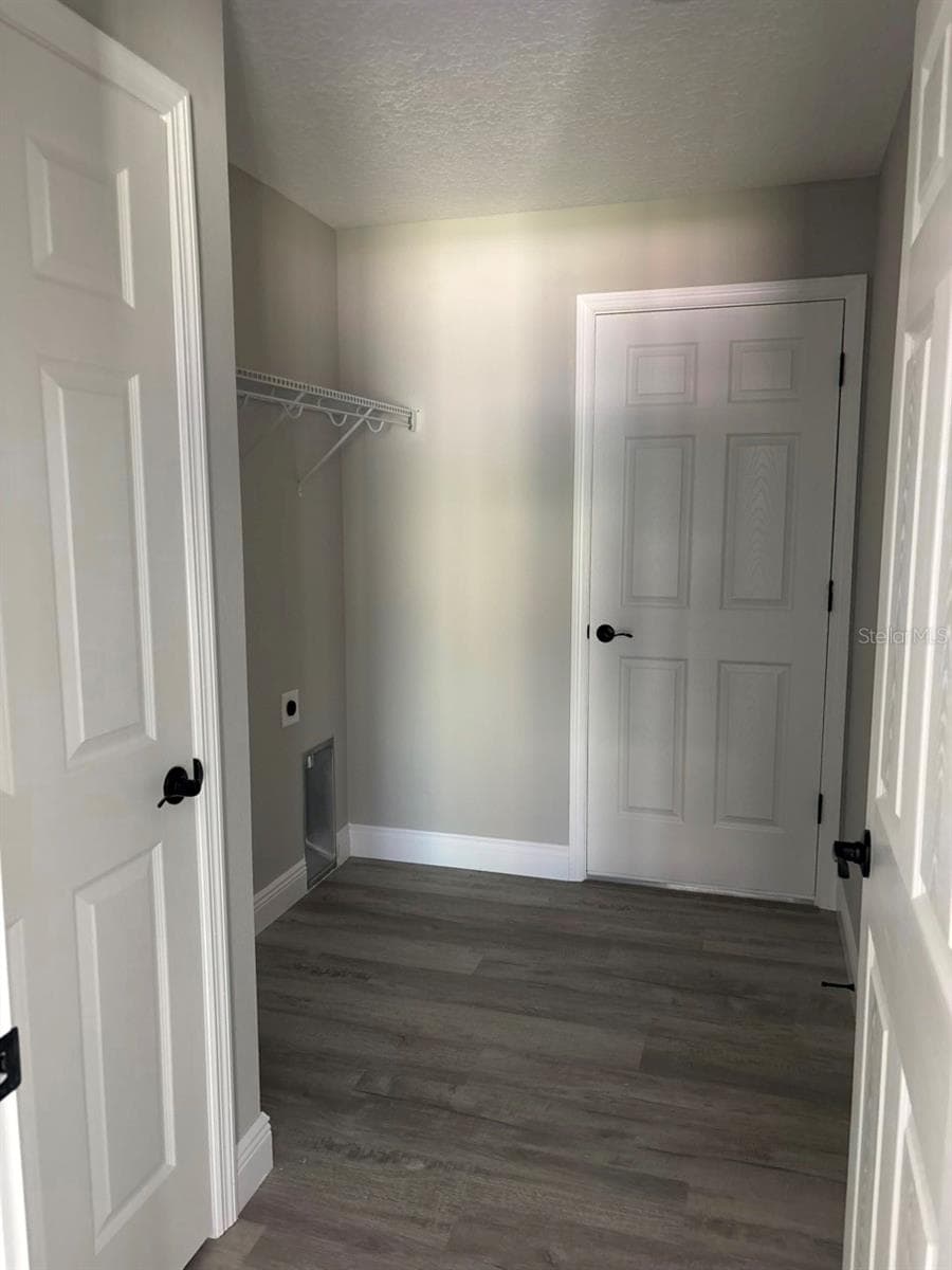 659 BANCROFT DRIVE — photo 16 of 28