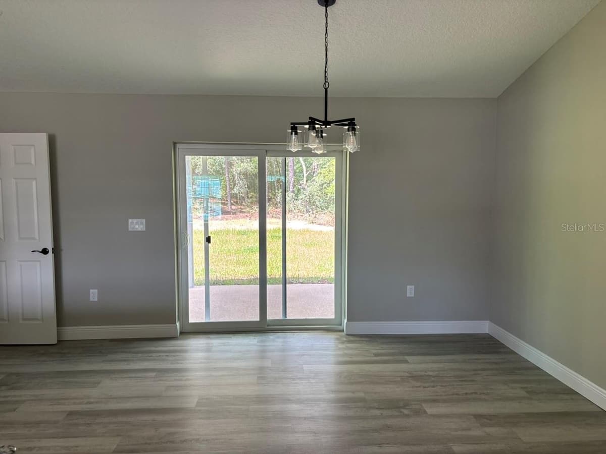 659 BANCROFT DRIVE — photo 15 of 28