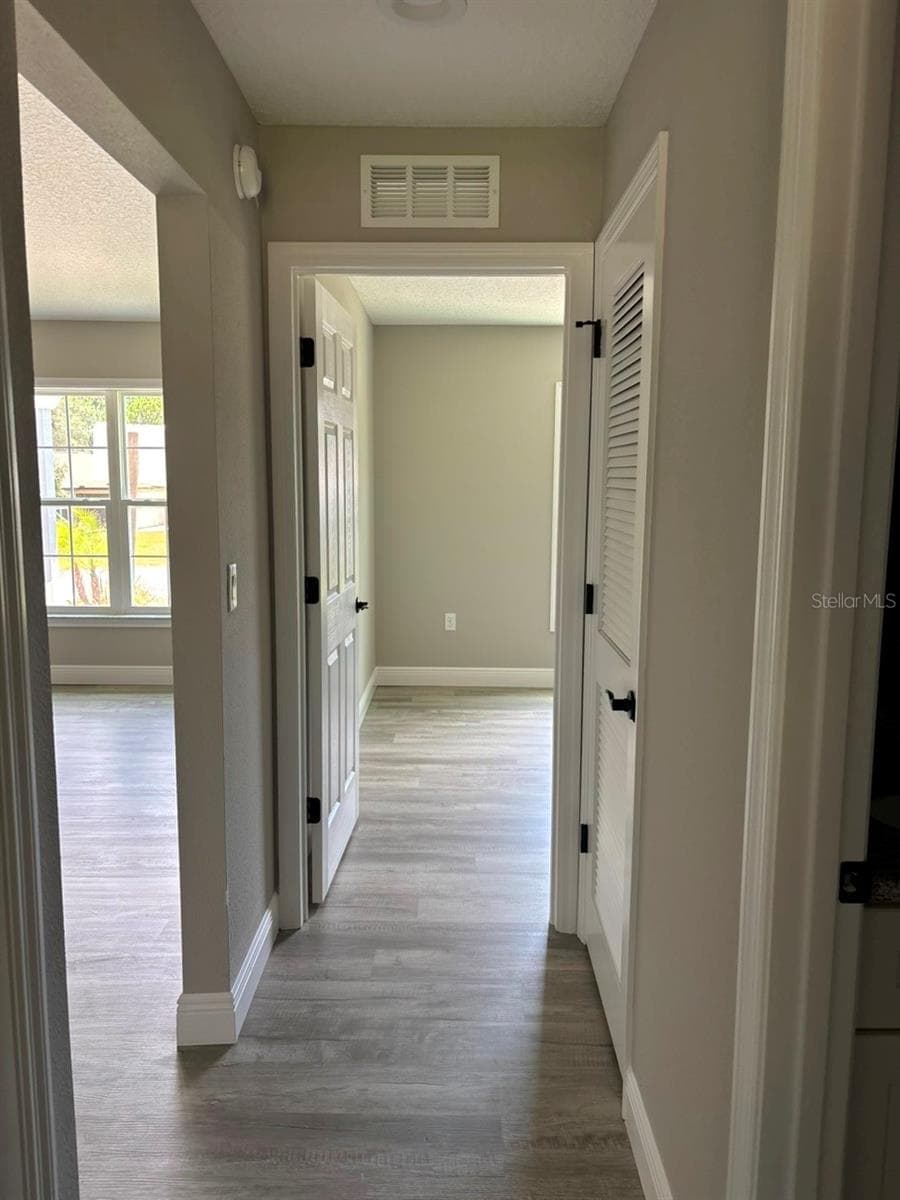 659 BANCROFT DRIVE — photo 26 of 28