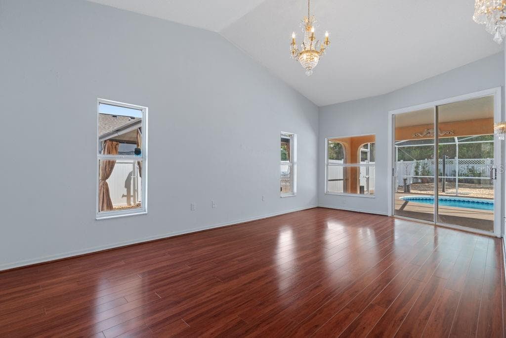 11081 FELL STREET — photo 32 of 79