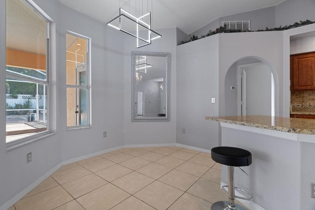 11081 FELL STREET — photo 20 of 79