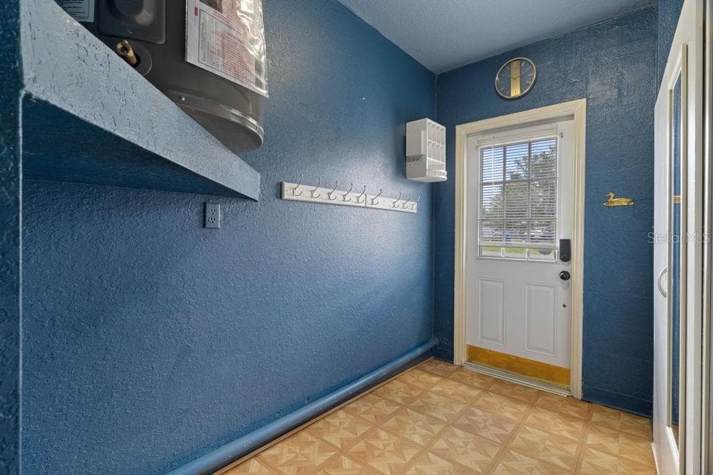11081 FELL STREET — photo 52 of 79