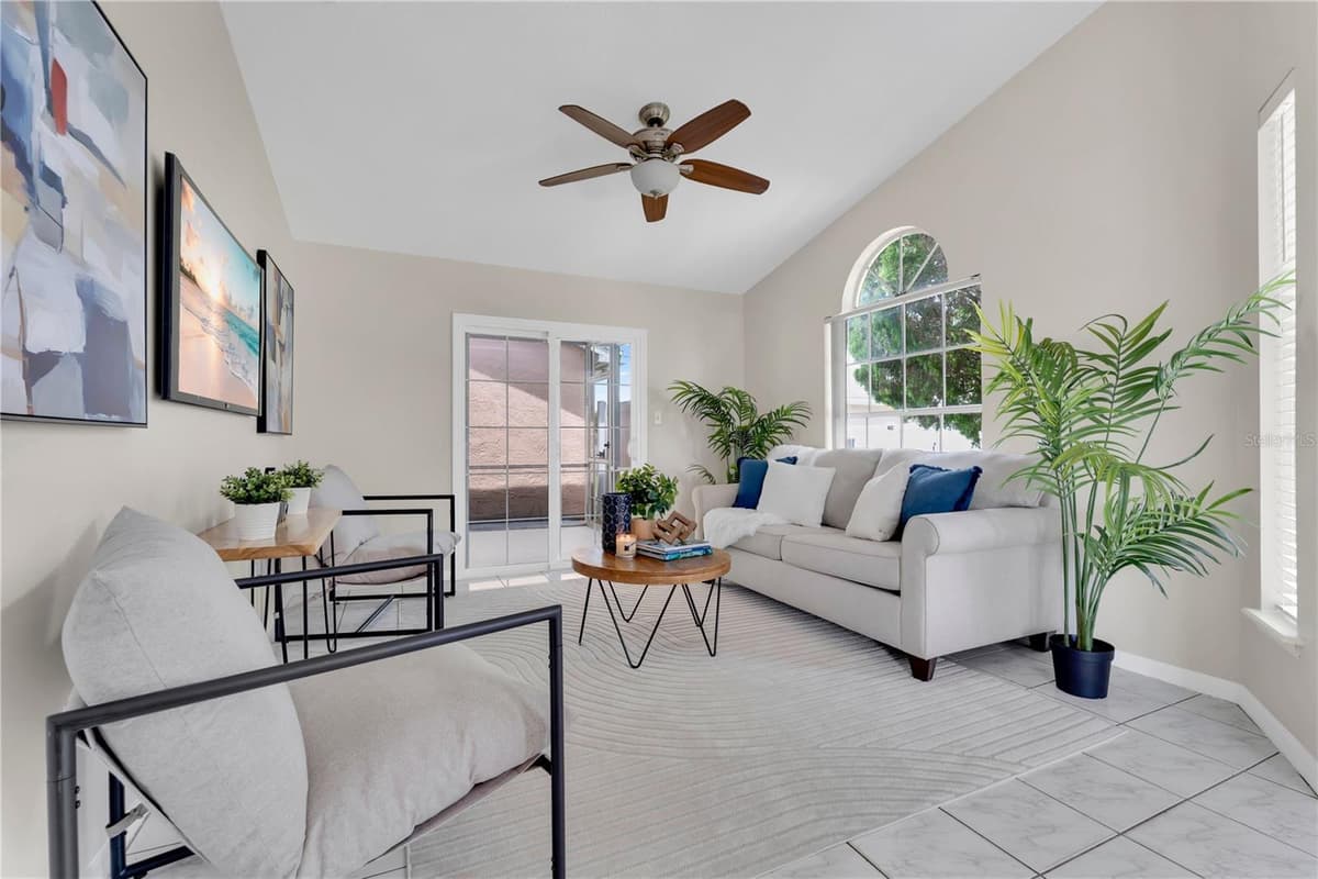 272 SAN GABRIEL STREET — photo 3 of 29