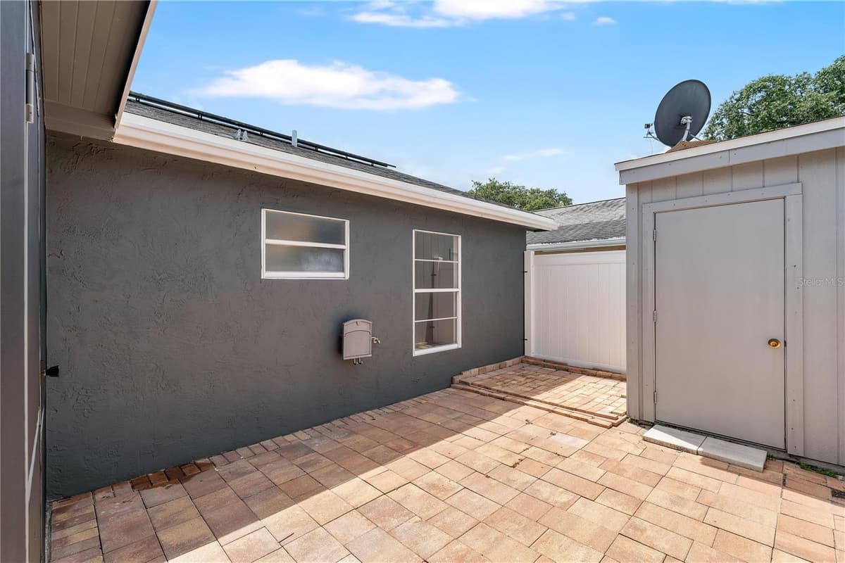 272 SAN GABRIEL STREET — photo 21 of 29