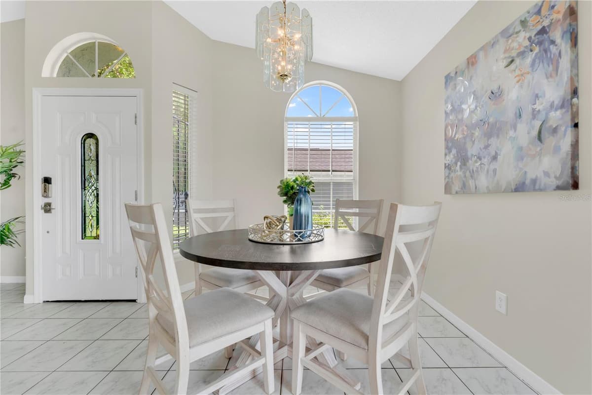 272 SAN GABRIEL STREET — photo 4 of 29