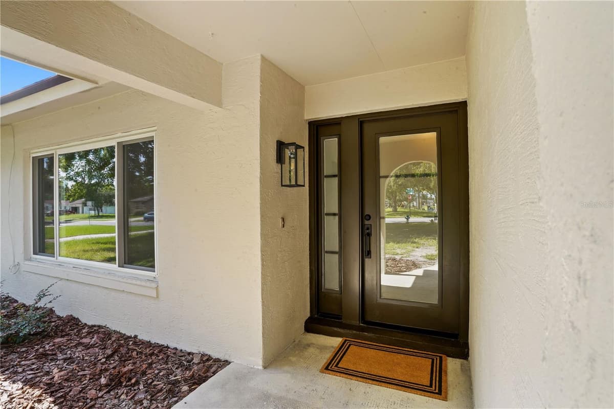 1201 AVALON BOULEVARD — photo 5 of 46