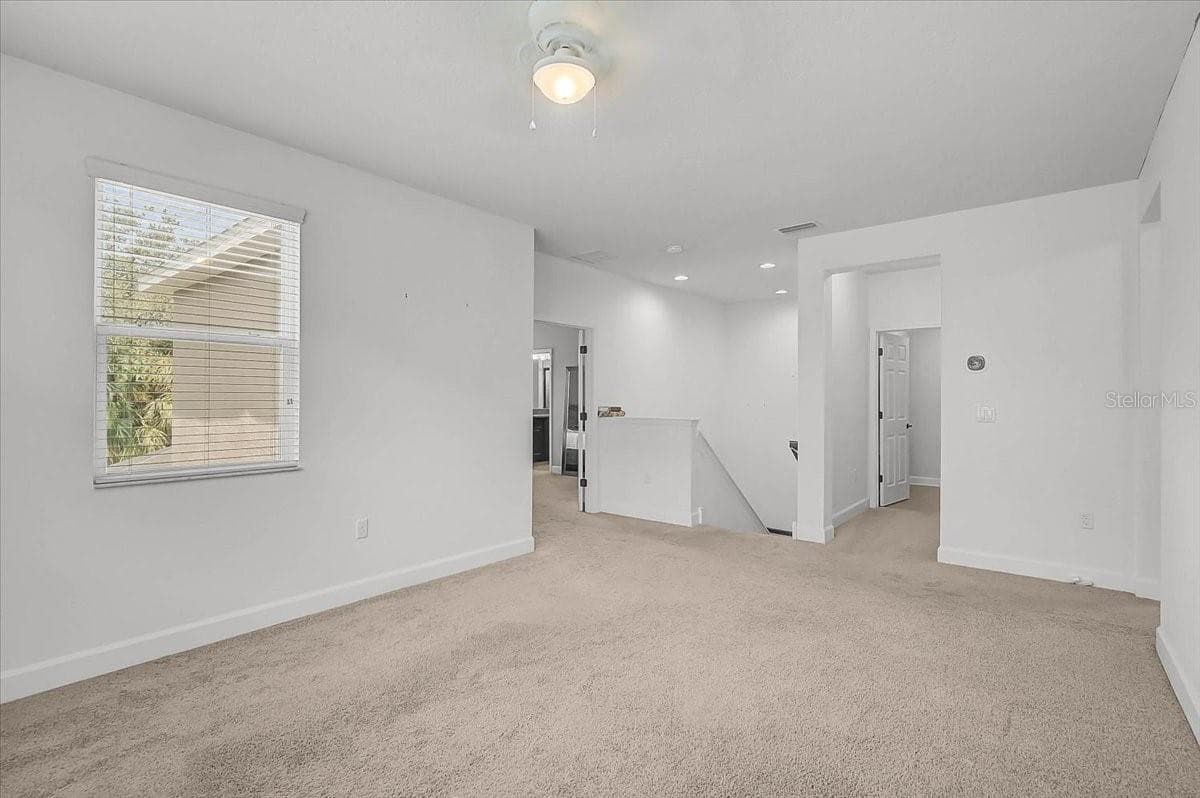 7536 AGUILA DRIVE — photo 19 of 35