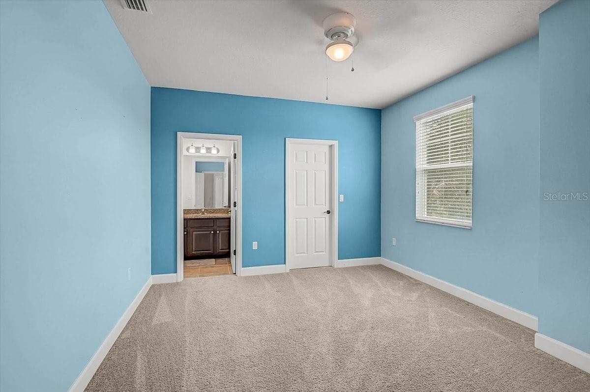 7536 AGUILA DRIVE — photo 25 of 35
