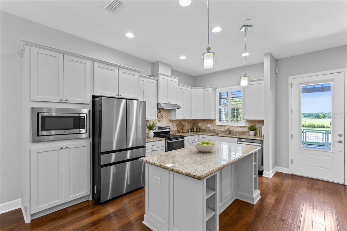 8120 TAVISTOCK LAKES BOULEVARD — photo 6 of 29