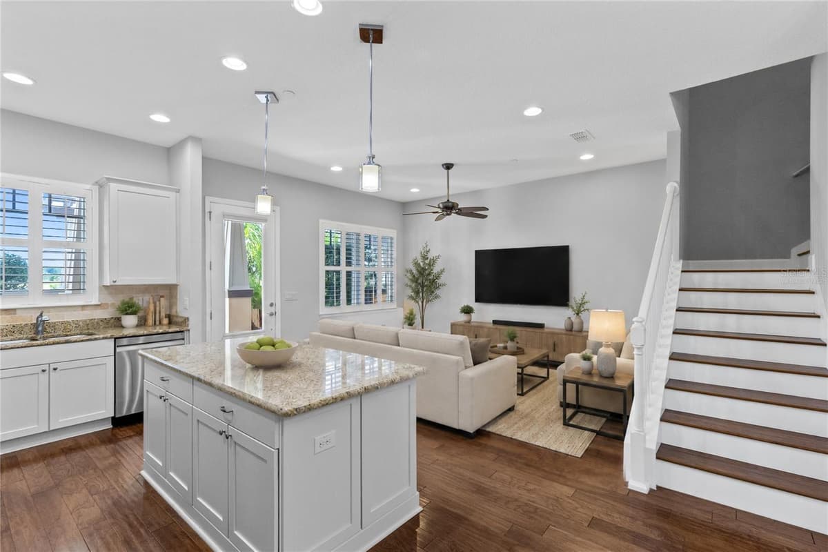 8120 TAVISTOCK LAKES BOULEVARD — photo 4 of 29