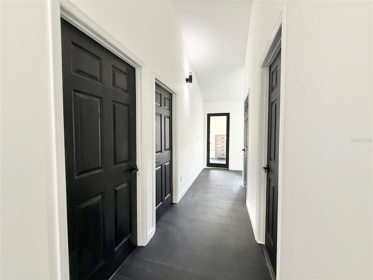 6710 MYRNA DRIVE — photo 33 of 54