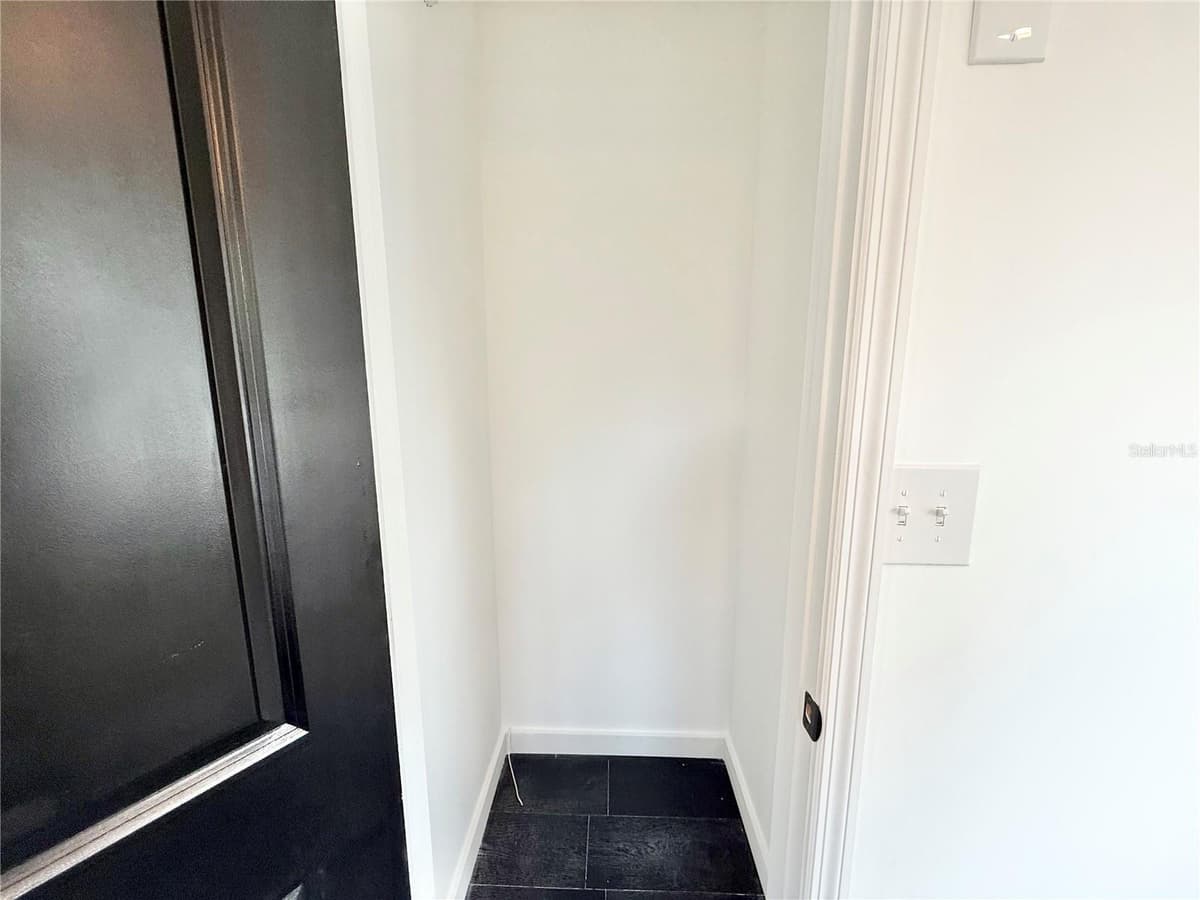 6710 MYRNA DRIVE — photo 42 of 54