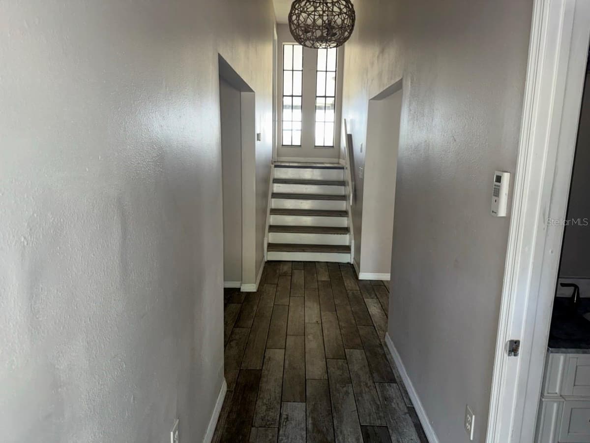 9901 DAVIS STREET — photo 16 of 35