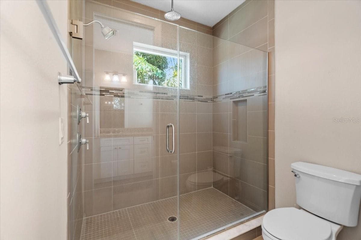 3203 SANTIAGO STREET — photo 25 of 41