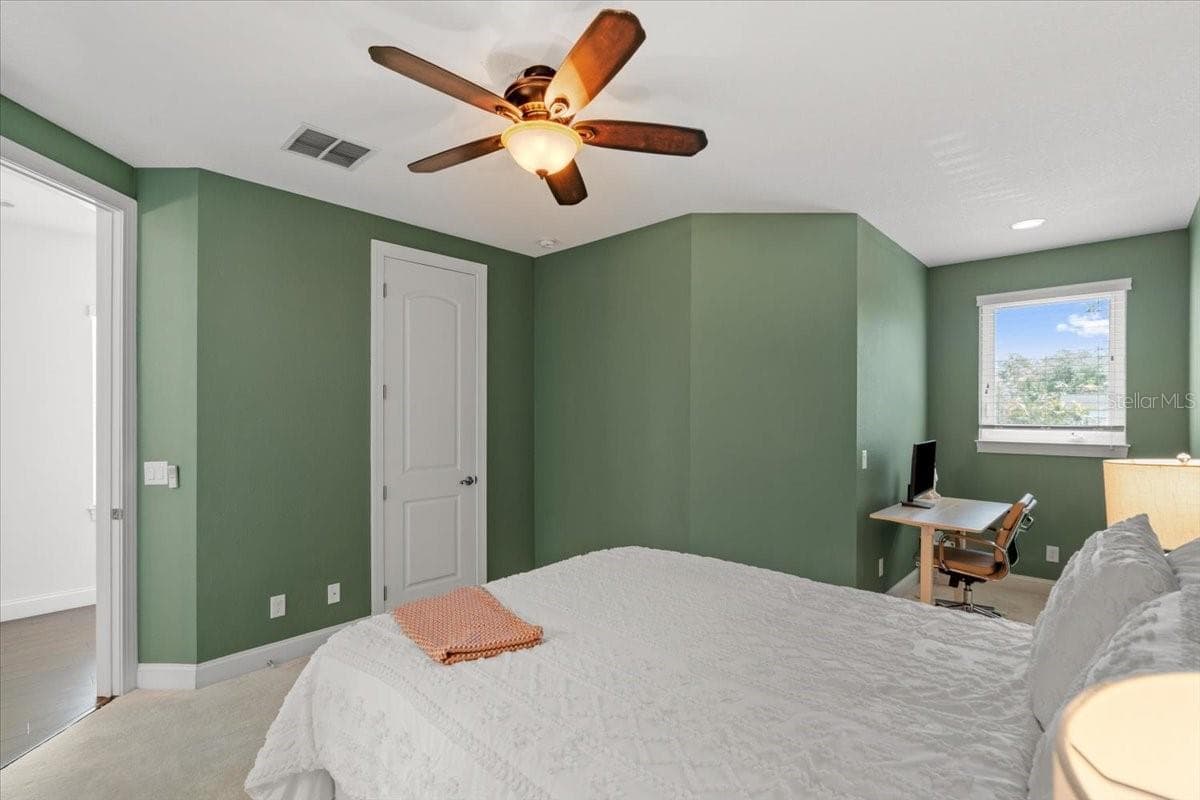 3203 SANTIAGO STREET — photo 29 of 41