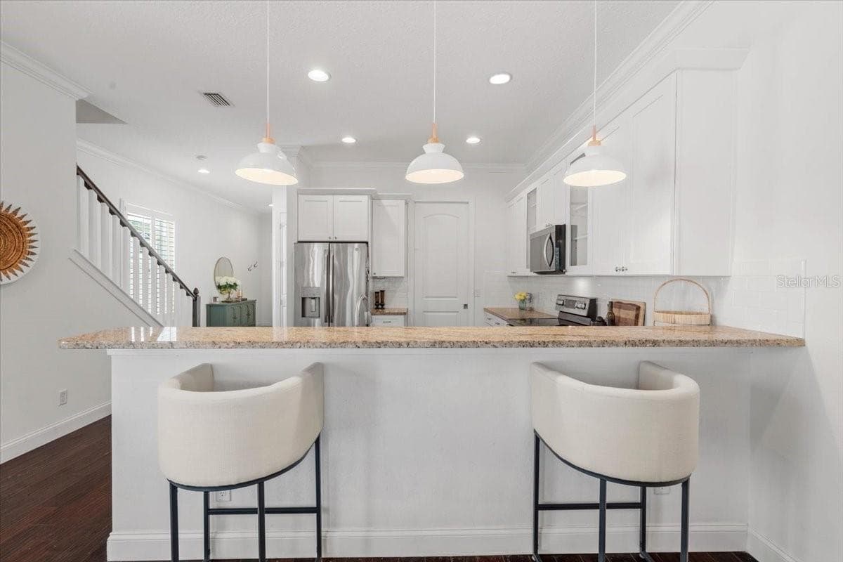3203 SANTIAGO STREET — photo 13 of 41
