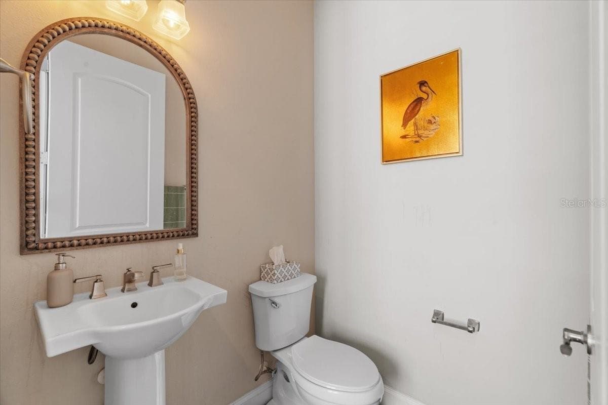 3203 SANTIAGO STREET — photo 18 of 41