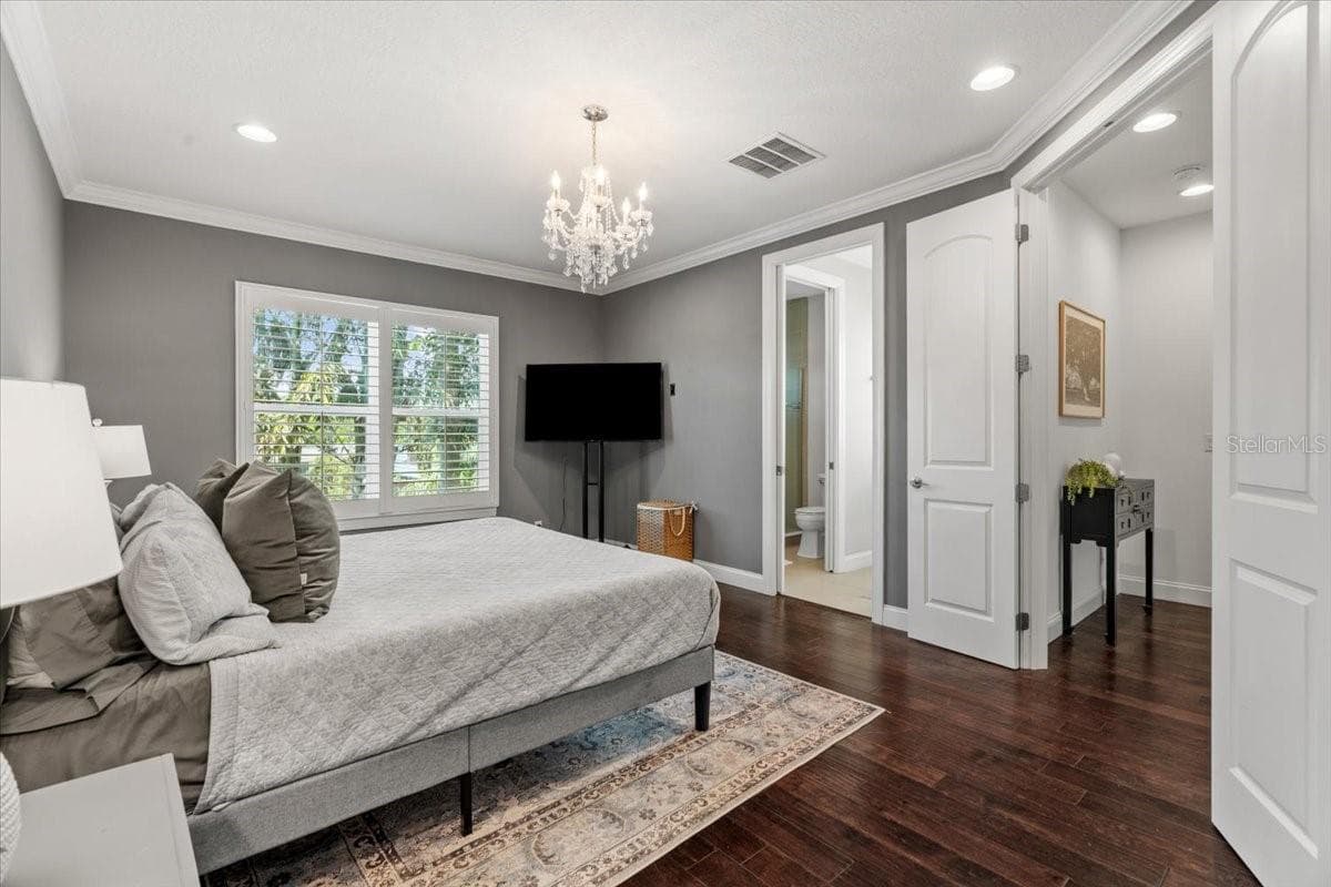 3203 SANTIAGO STREET — photo 23 of 41