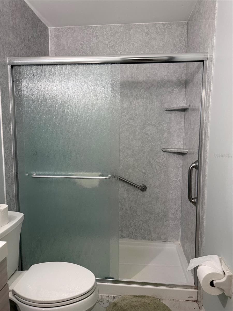 3305 JOE LOUIS DRIVE — photo 21 of 24