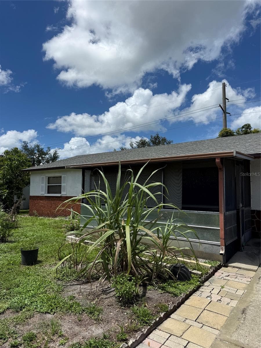 3305 JOE LOUIS DRIVE — photo 4 of 24