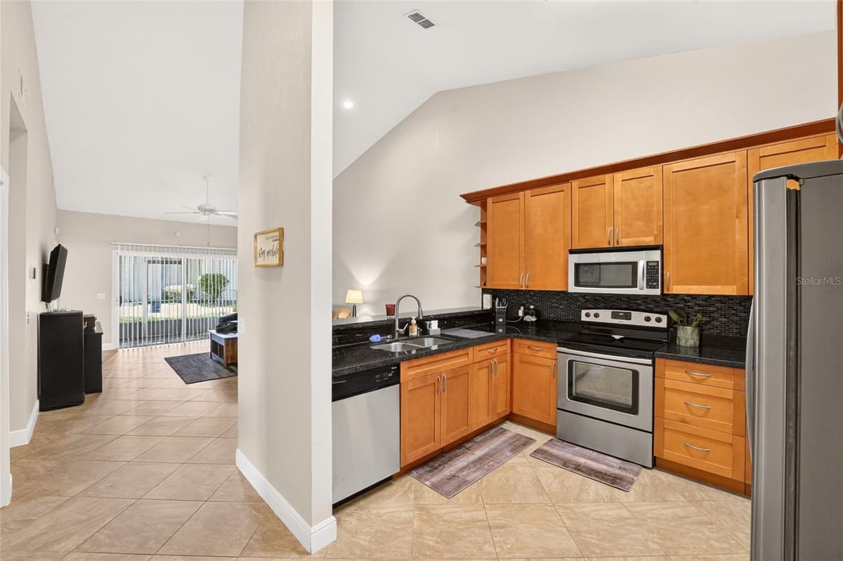 4700 ARCHER ROAD — photo 7 of 47