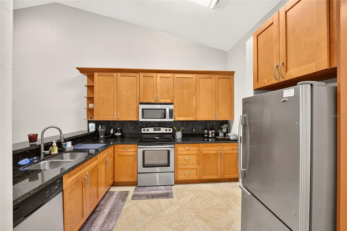 4700 ARCHER ROAD — photo 8 of 47