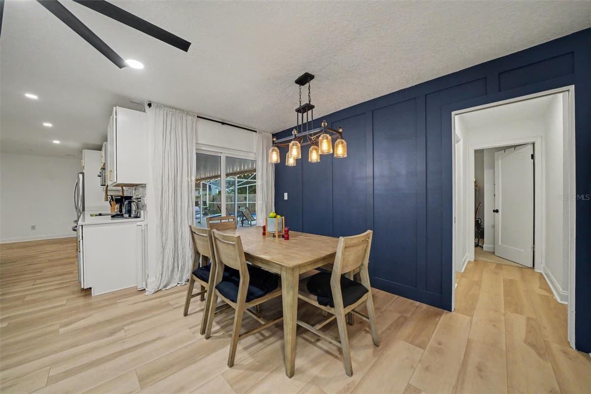 1905 BONANZA CT — photo 13 of 26