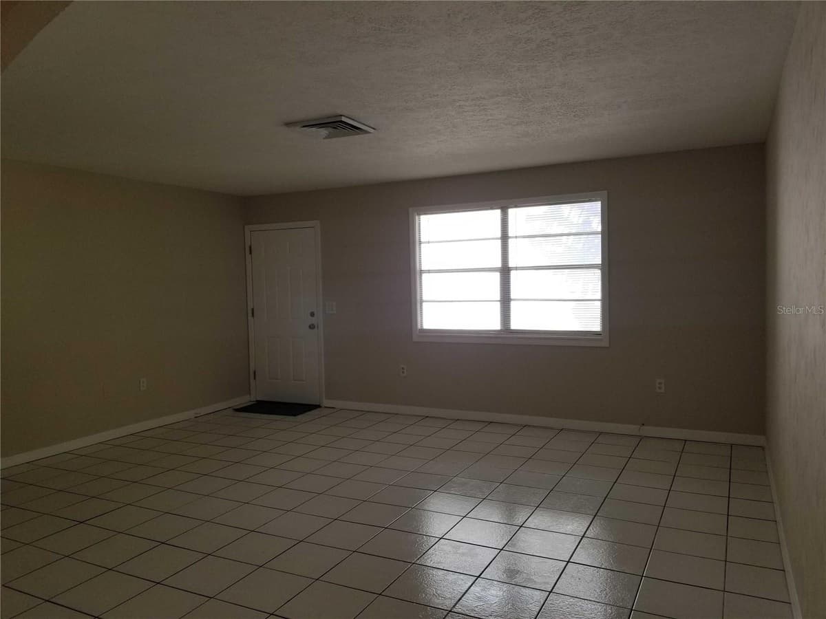 15588 59TH STREET — photo 12 of 25