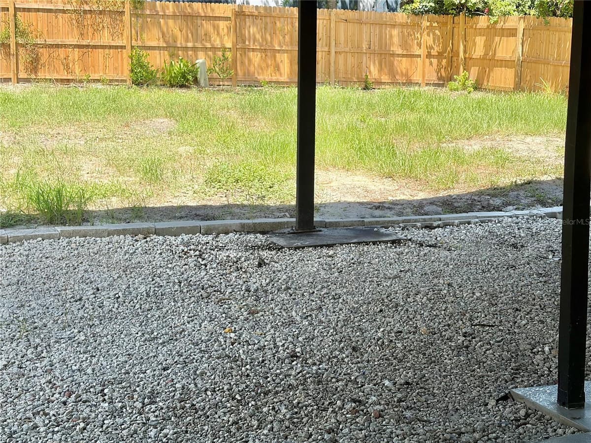 12119 VICTORY DRIVE — photo 34 of 54