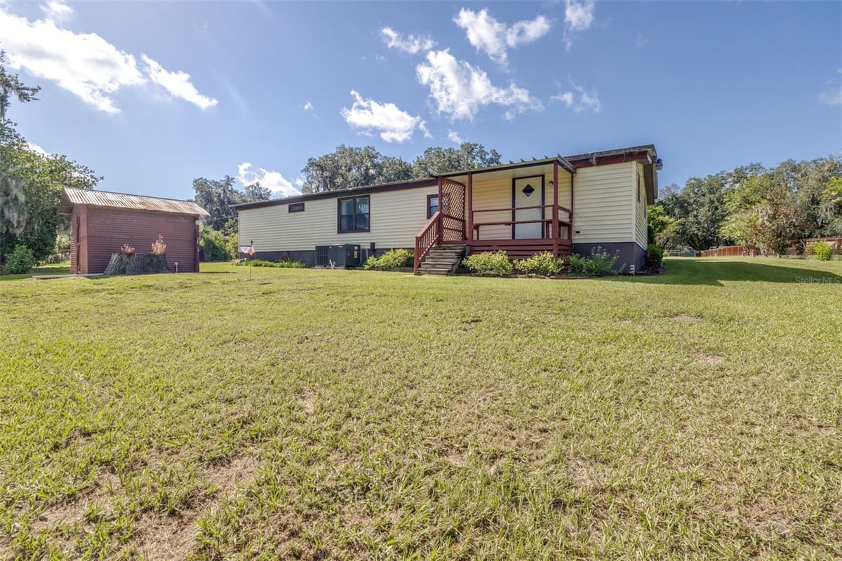 4605 THOMPSON ROAD — photo 47 of 91