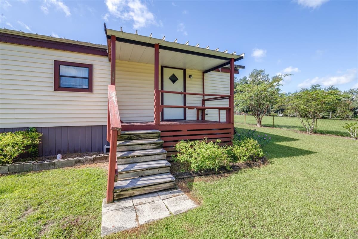 4605 THOMPSON ROAD — photo 44 of 91