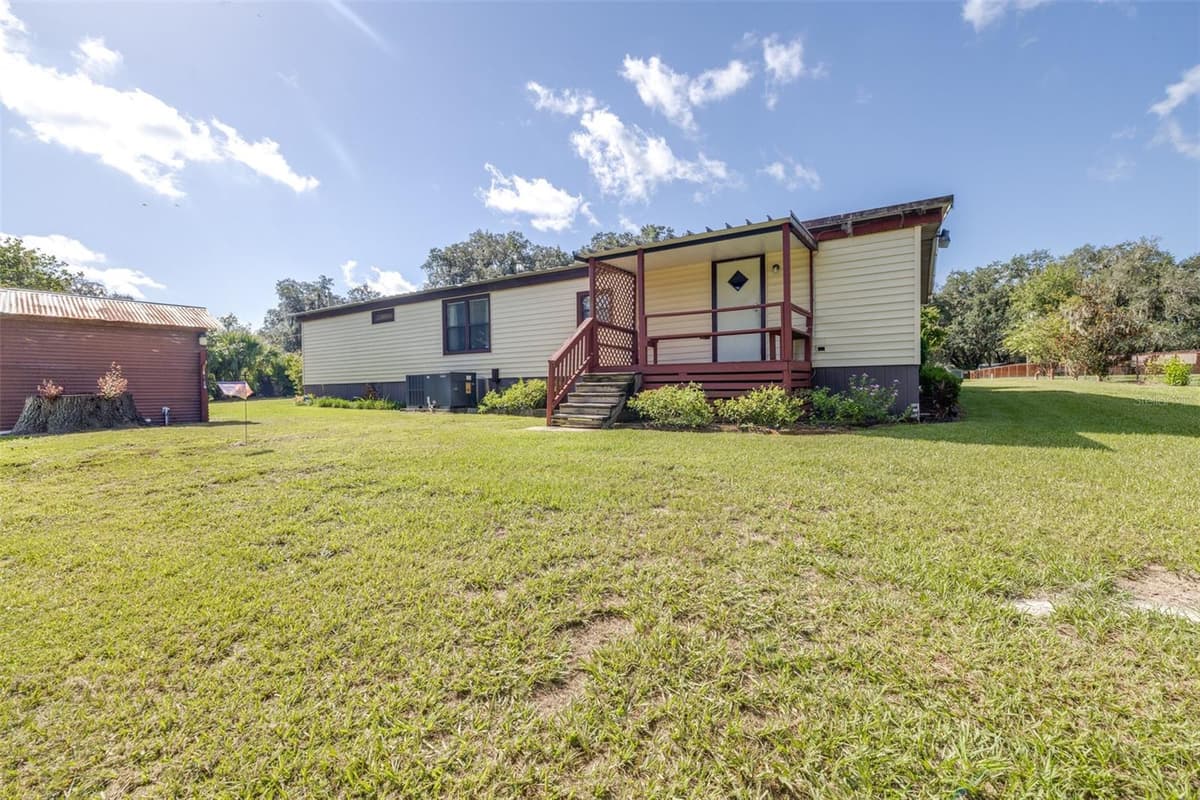 4605 THOMPSON ROAD — photo 46 of 91