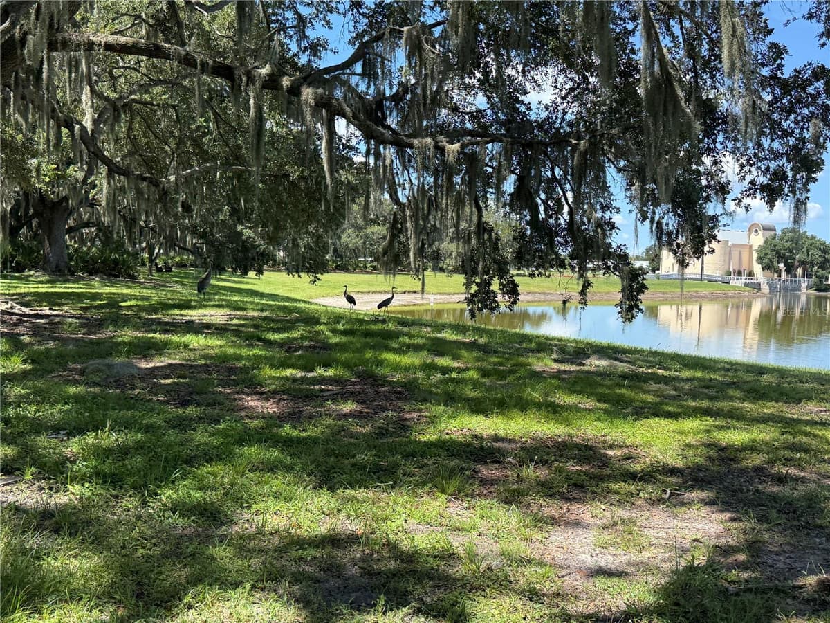 3911 CLUB CIRCLE — photo 26 of 30