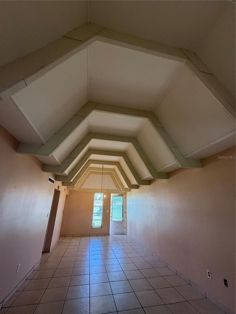 3911 CLUB CIRCLE — photo 6 of 30