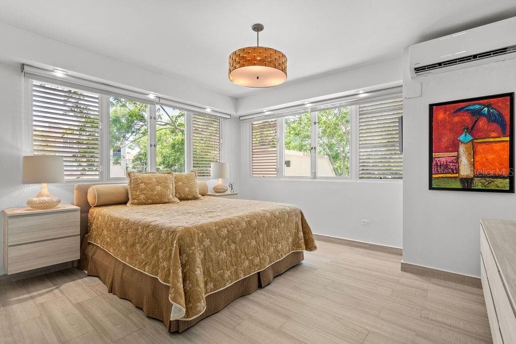 693 PR — photo 9 of 17
