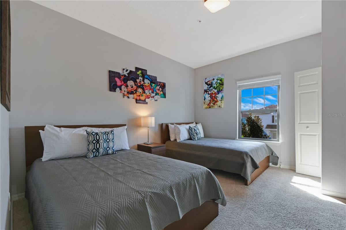 8927 SHINE DRIVE — photo 32 of 41