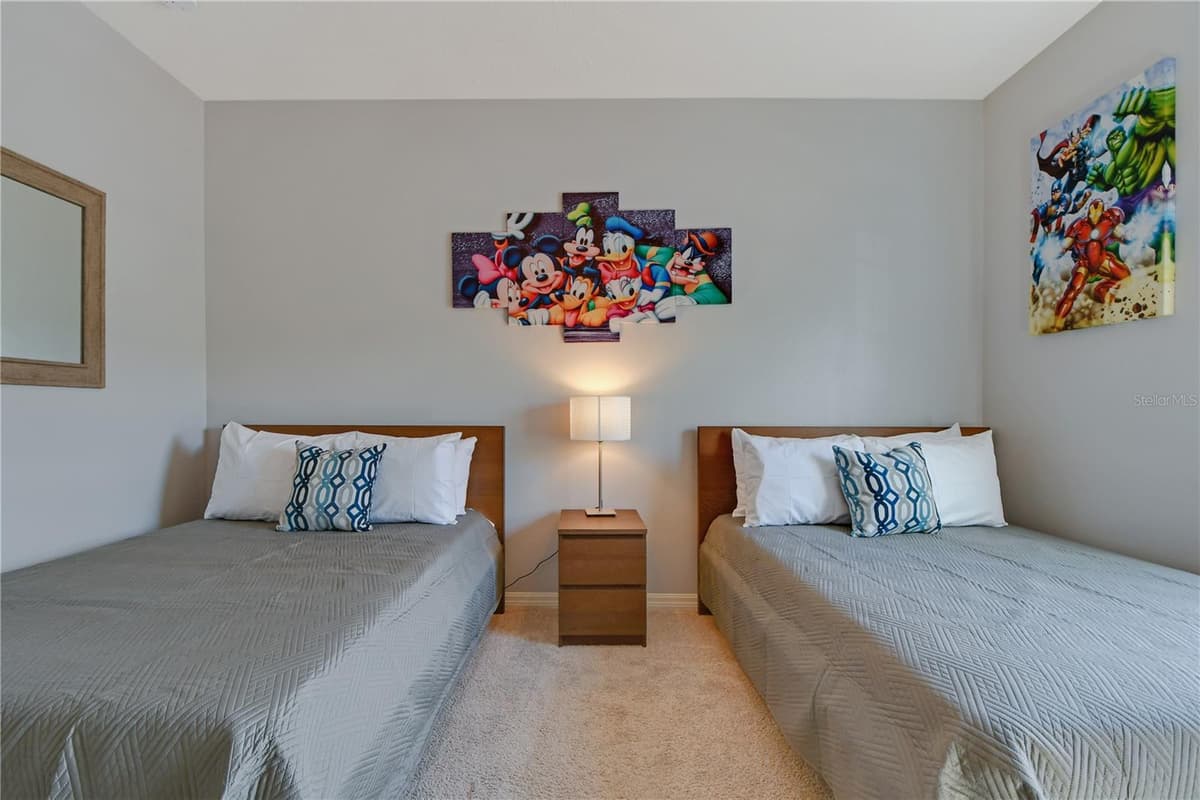 8927 SHINE DRIVE — photo 33 of 41