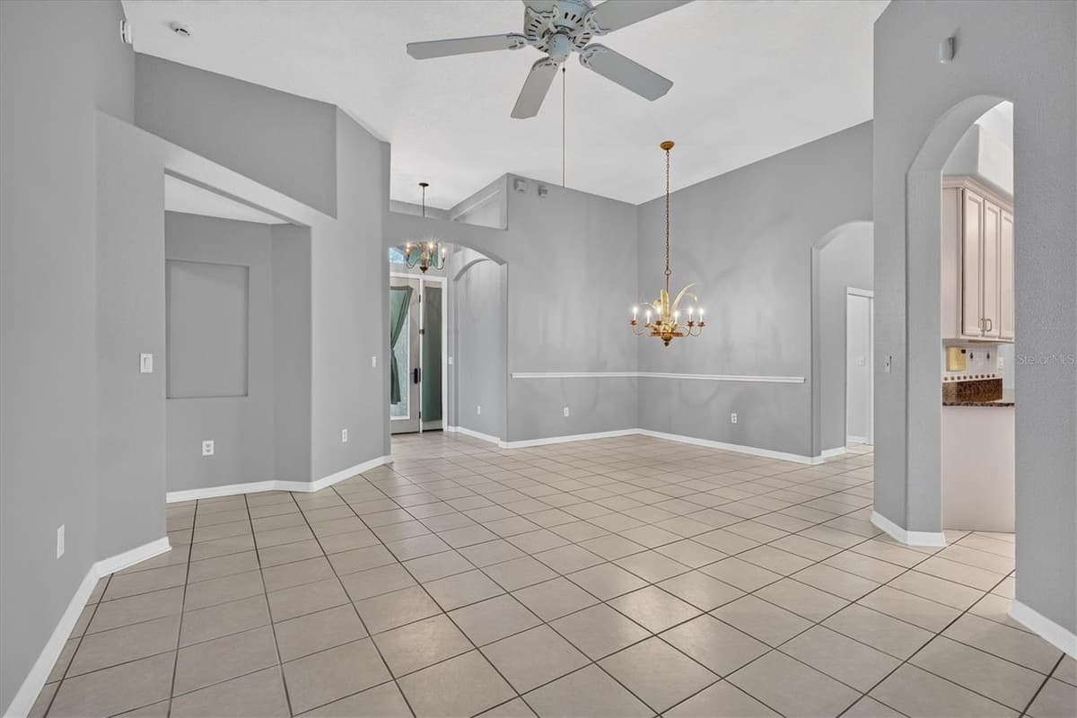 1809 LONGVIEW LANE — photo 9 of 68